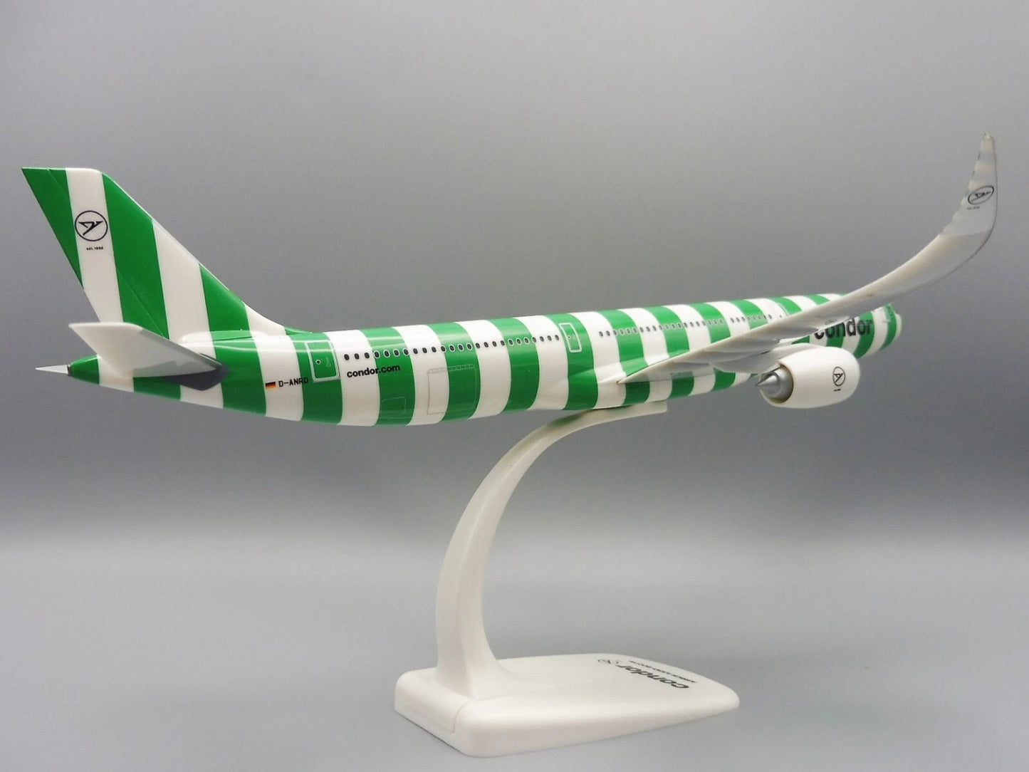 1/200 SNAP FIT Condor Airbus A330-900neo "Island" New 2022 Colors D-ANRD