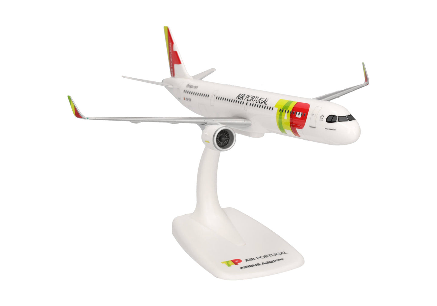 1/200 SNAP FIT TAP Air Portugal Airbus A321LR CS-TXF "AmÃ¡lia Rodrigues"