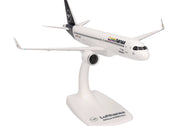 1/200 SNAP FIT Lufthansa Airbus A320neo "Lovehansa" D-AINY "Lingen"