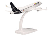 1/200 SNAP FIT Lufthansa Airbus A320neo "Lovehansa" D-AINY "Lingen"