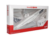1/100 SNAP FIT LOT Polish Airlines Embraer E195 SP-LND