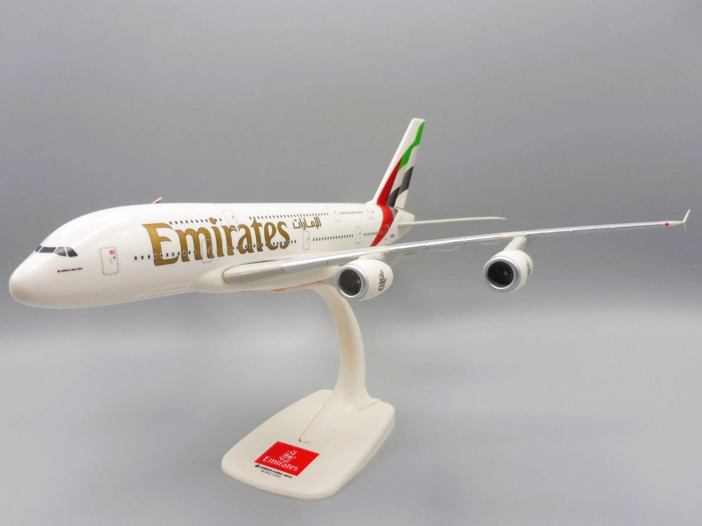 1/250 SNAP FIT Emirates Airbus A380 New 2023 Colors A6-EOE