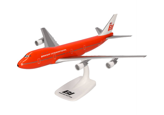 1/250 SNAP FIT Braniff International Boeing 747-100 "Big Pumpkin" N601BN