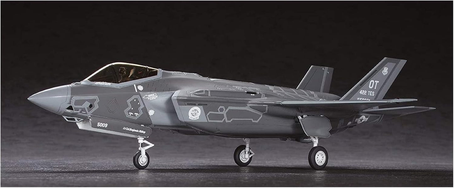 1/72 F-35A LIGHTNING II with RAAF Decals (U.S. Air Force Tactical Fighter)