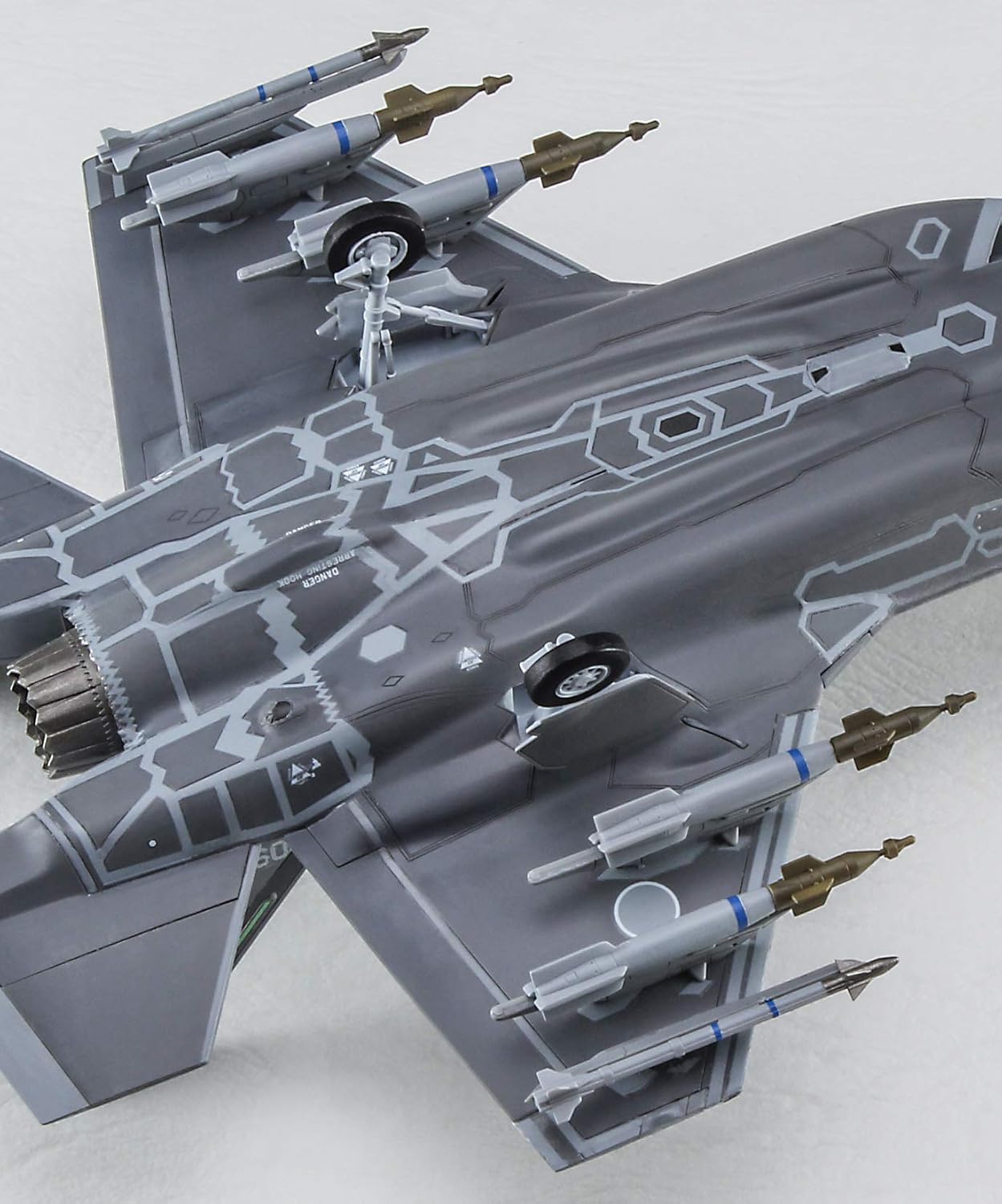 1/72 F-35 LIGHTNING II (A Version) BEAST MODE J.A.S.D.F. [LIMITED EDITION]