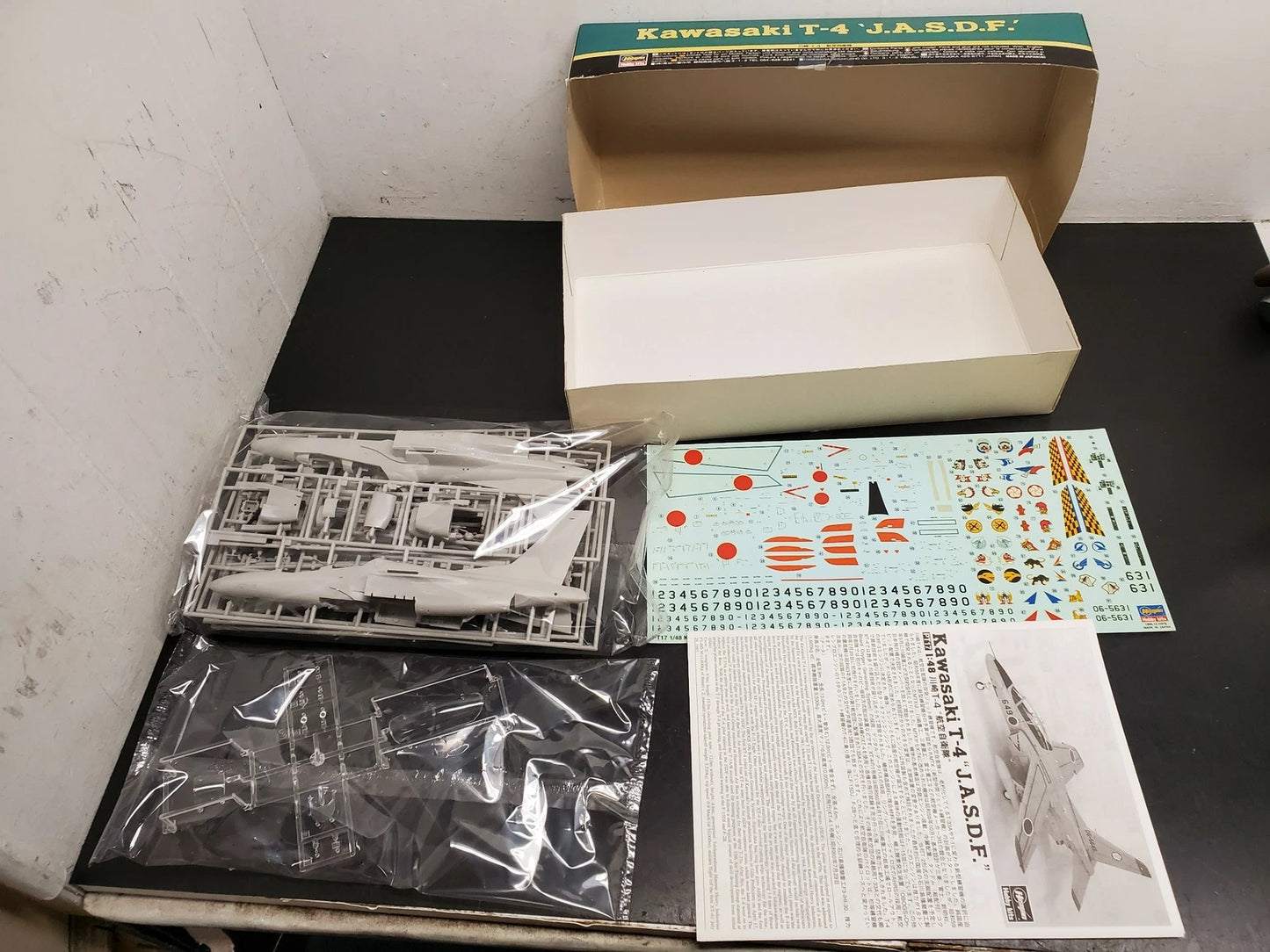 1/48 Kawasaki T-4 J.A.S.D.F.
