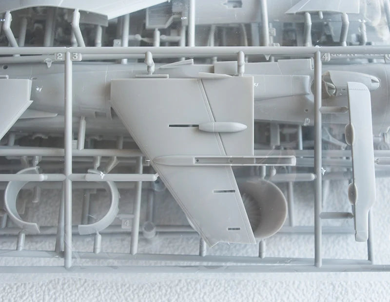 1/48 AV-8B HARRIER II PLUS (U.S.M.C. Attacker)