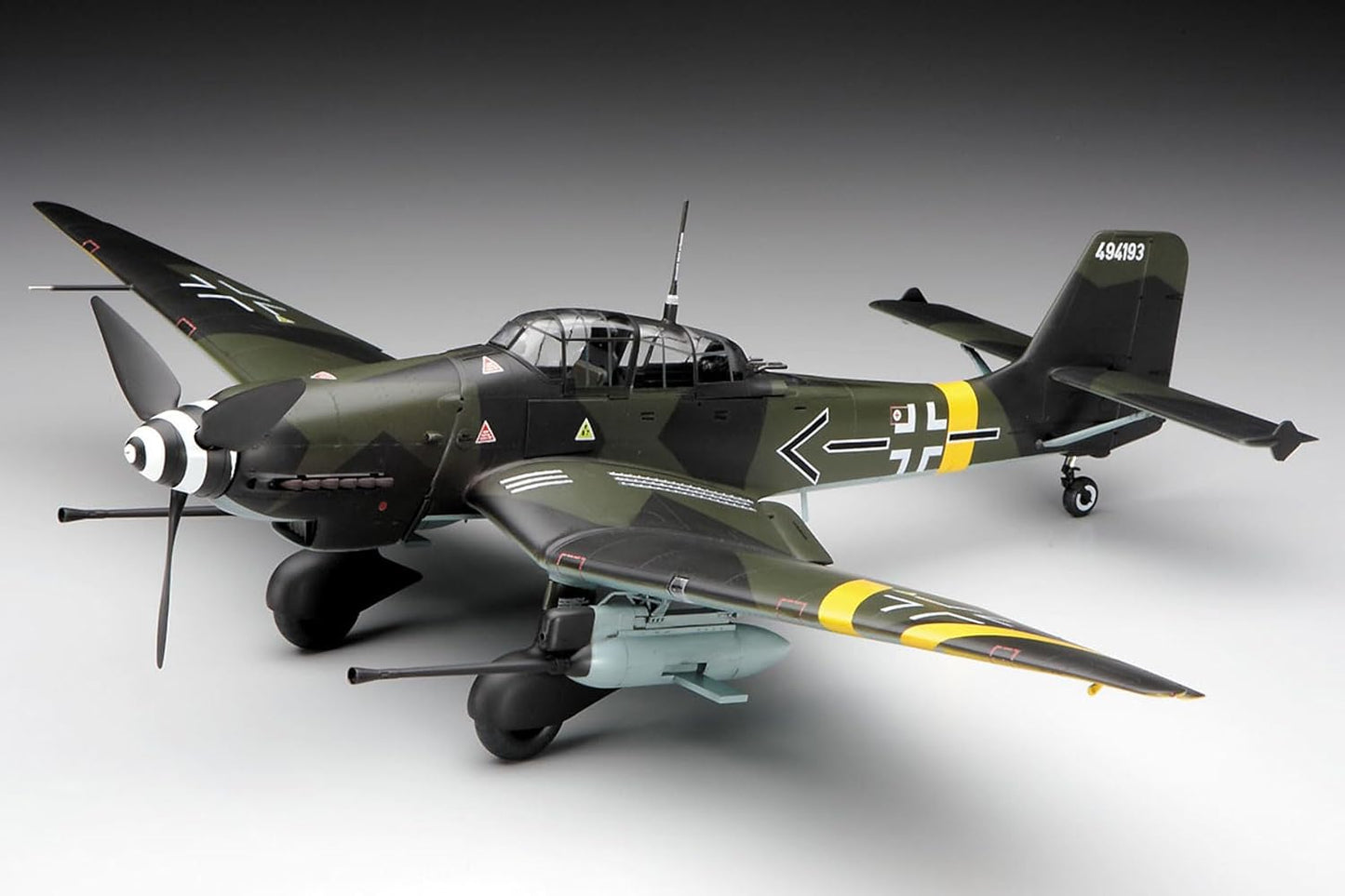 1/32 Junkers Ju87G STUKA KANONENVOGEL (Luftwaffe Anti Tank Attacker)
