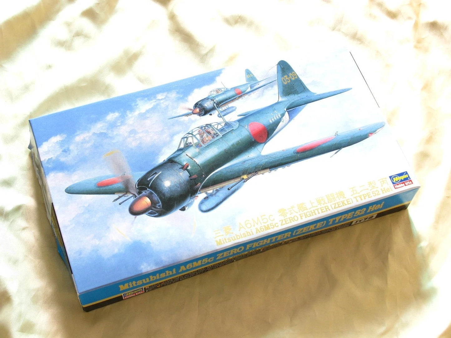 1/48 Mitsubishi A6M5c ZERO FIGHTER [ZEKE] TYPE 52 HEI
