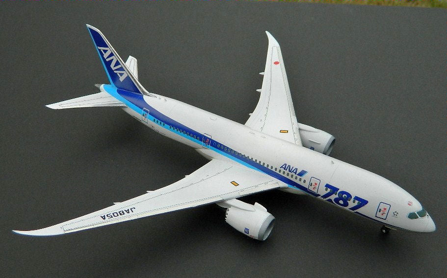 1/200 ANA BOEING 787-8
