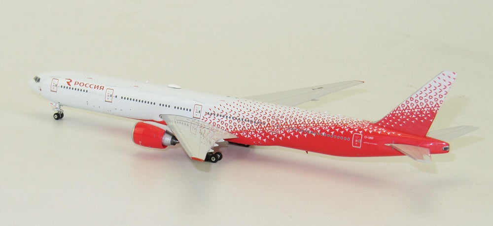 1/200 B777-300 Rossiya EI-UNN