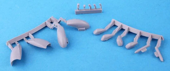 1/200 Kawasaki EC-1 ELECTRIC WARFARE SQUADRON [LIMITED EDITION]