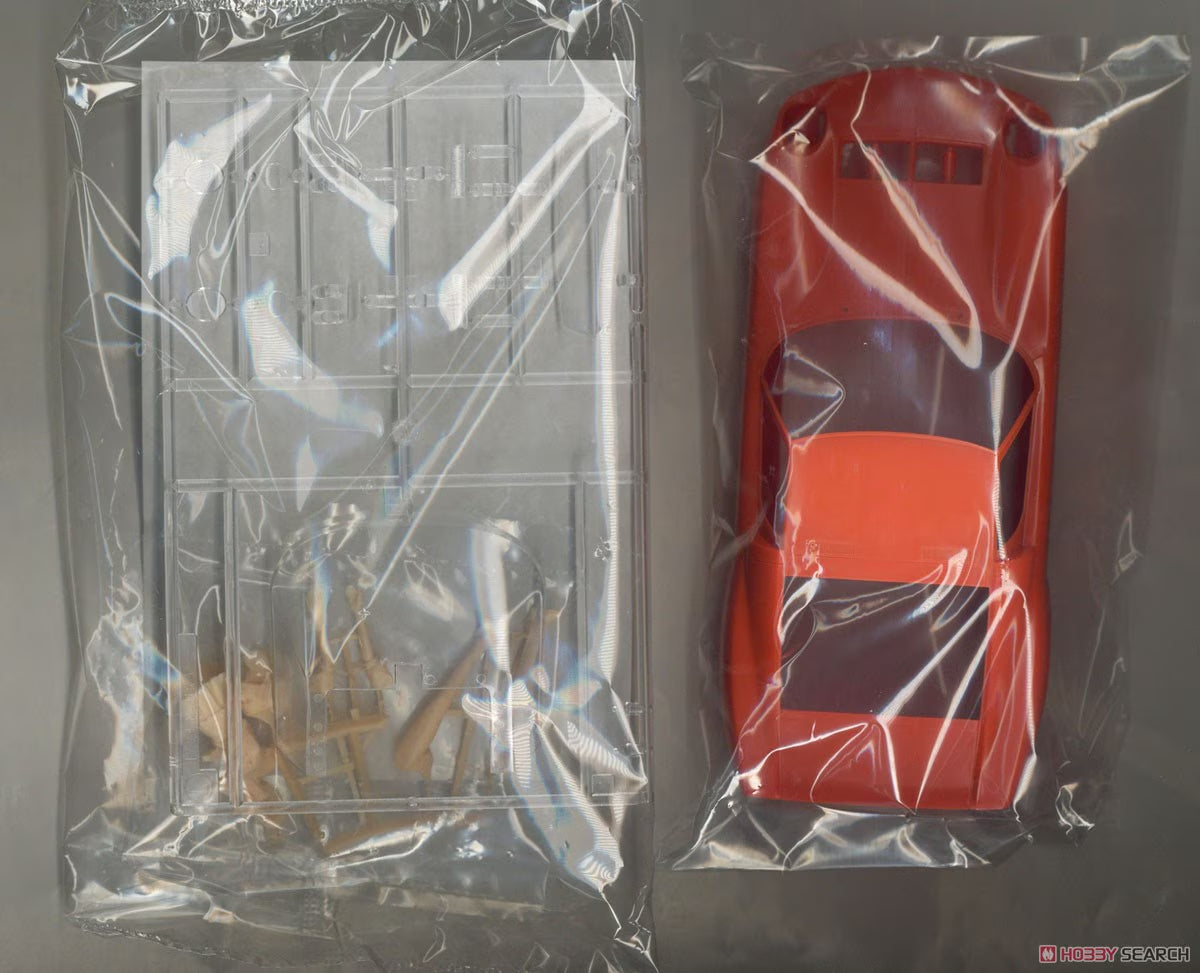 1/24 LAMBORGHINI MIURA P400 SV with ITALIAN GIRL'S FIGURE [LIMITED EDITION]