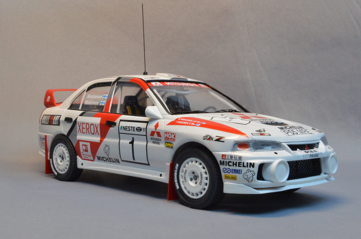 1/24 MITSUBISHI LANCER Evolution IV 1997 FINLAND RALLY WINNER [LIMITED EDITION]