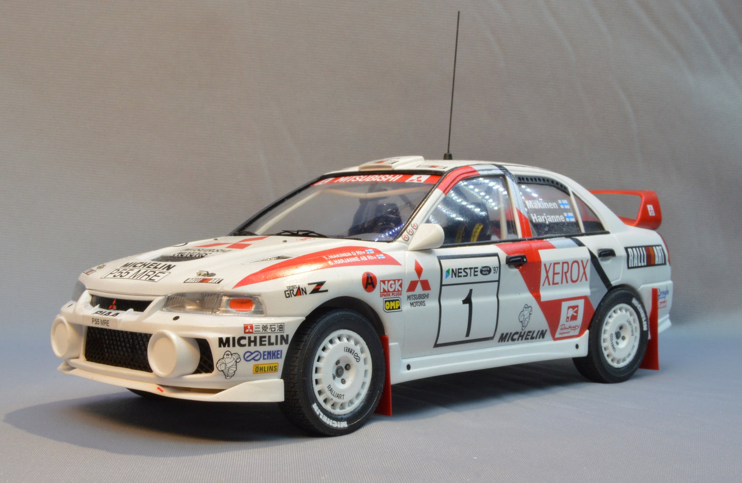 1/24 MITSUBISHI LANCER Evolution IV 1997 FINLAND RALLY WINNER [LIMITED EDITION]