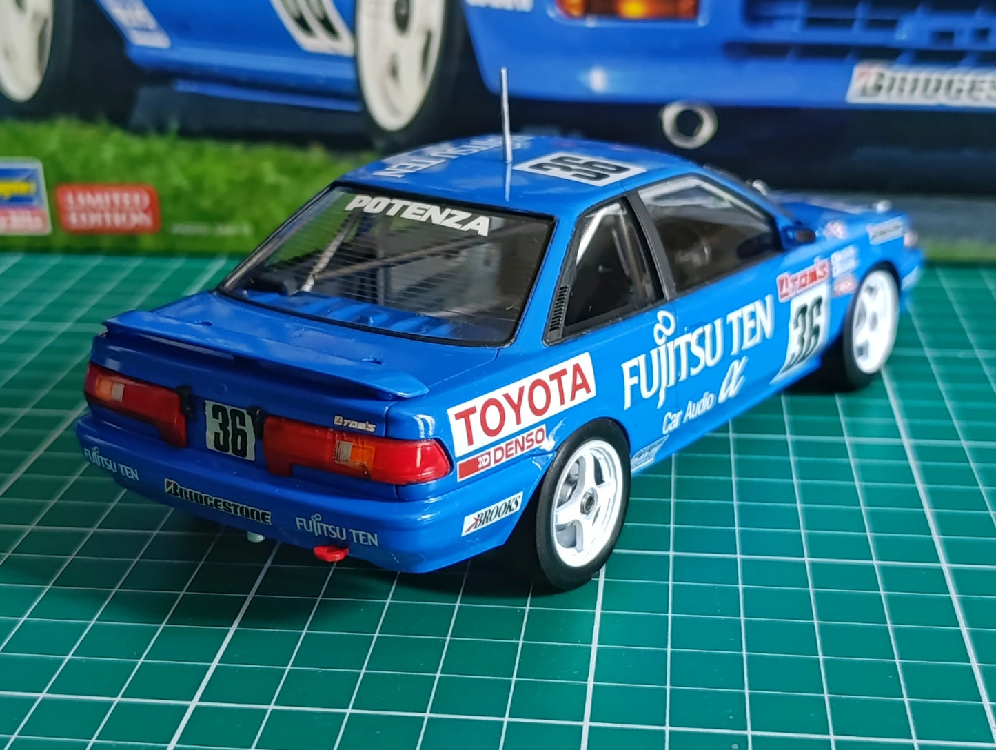 1/24 FUJITSU TEN TOM'S COROLLA LEVIN AE92 1991 JTC [LIMITED EDITION]