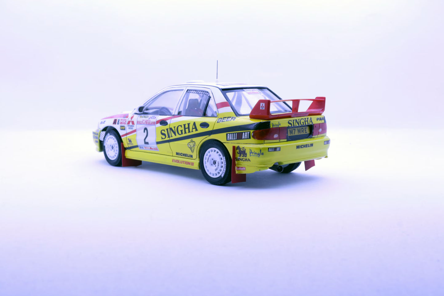 1/24 MITSUBISHI LANCER GSR Evolution III 1995 RALLY OF THAILAND WINNER [LIMITED EDITION]