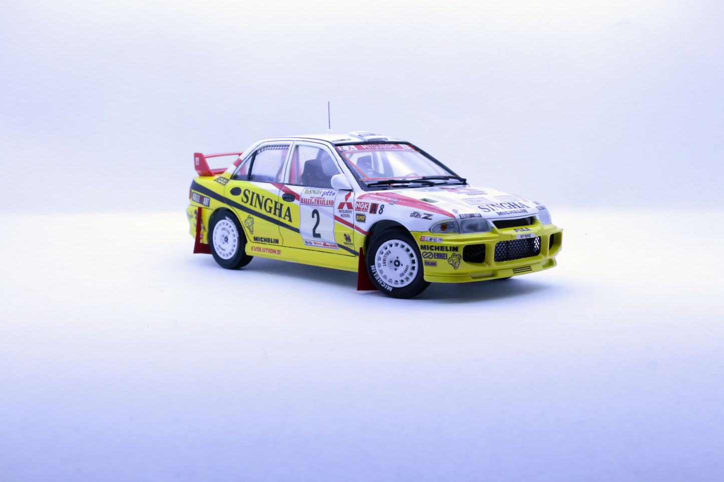 1/24 MITSUBISHI LANCER GSR Evolution III 1995 RALLY OF THAILAND WINNER [LIMITED EDITION]