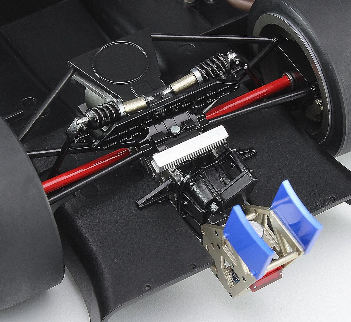 1/24 CALSONIC NISSAN R91CP