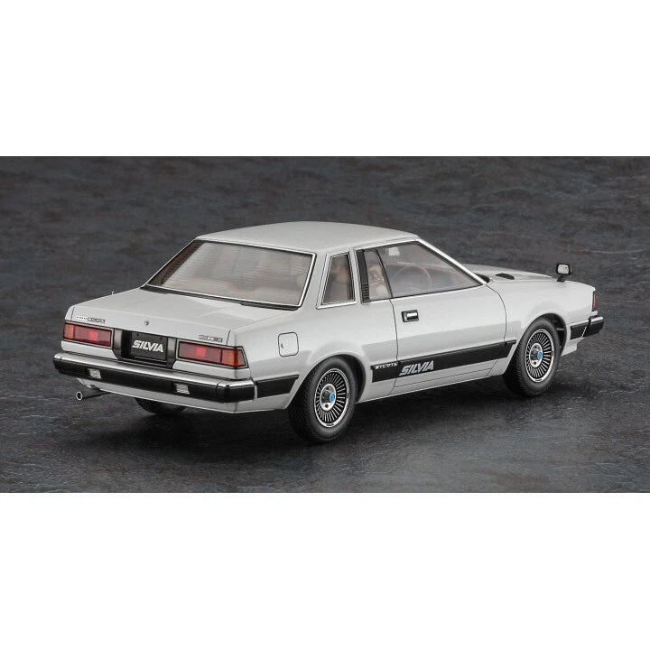 1/24 NISSAN SILVIA (S110) EARLY VERSION HT 2000ZSE-X 1979