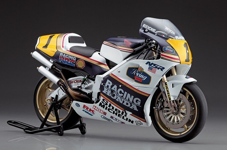 1/12 HONDA NSR500 1989 WGP500 CHAMPION