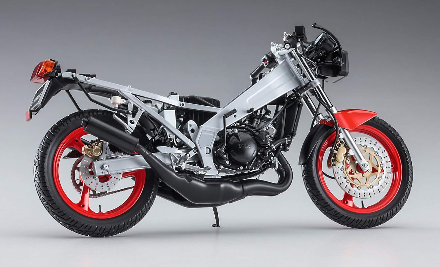 1/12 Yamaha TZR250 (1KT) 1985