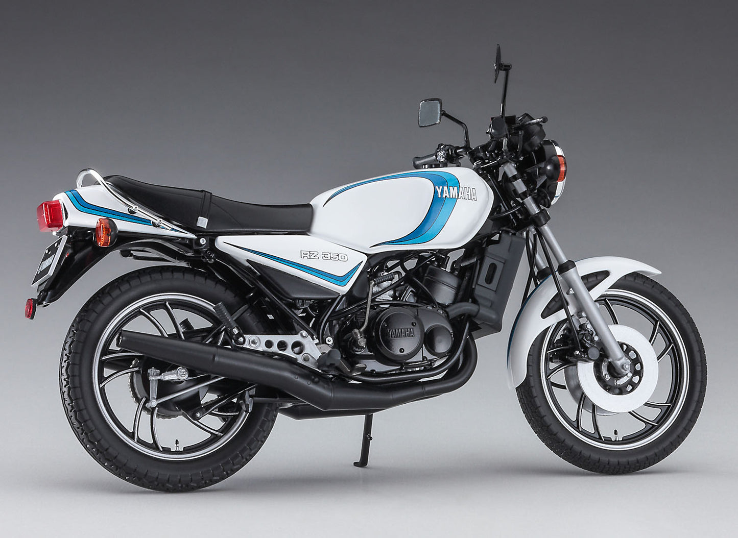 1/12 Yamaha RZ350 (4U0) 1981