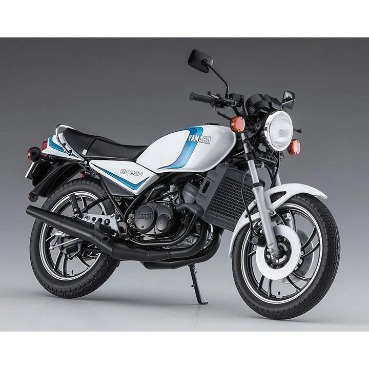 1/12 Yamaha RZ350 (4U0) 1981