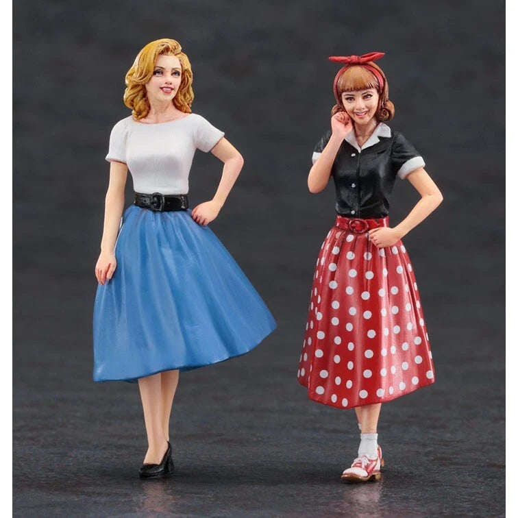 1/24 50's AMERICAN GIRLS FIGURE 2Kits