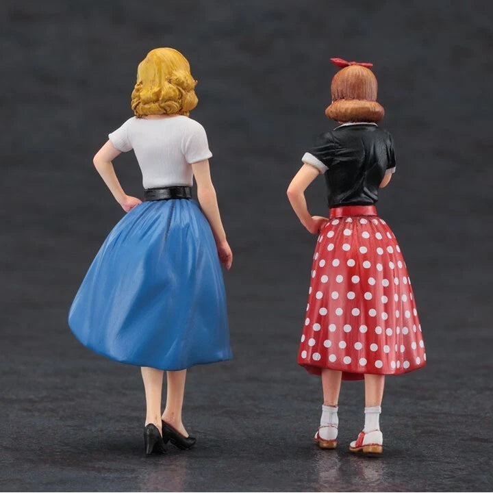 1/24 50's AMERICAN GIRLS FIGURE 2Kits