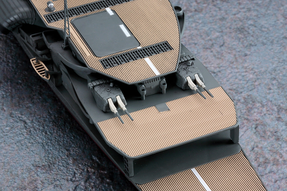 1/700 JAPANESE NAVY AIRCRAFT CARRIER AKAGI TRIPLE DECK with CARRIER-BASED AIRCRAFT SET (BIPLANE) [LIMITED EDITION]