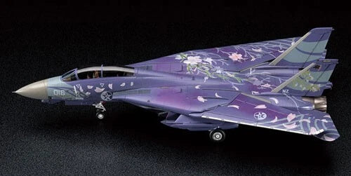 1/72 ACE COMBAT F-14D TOMCAT CHERRY BLOSSOM