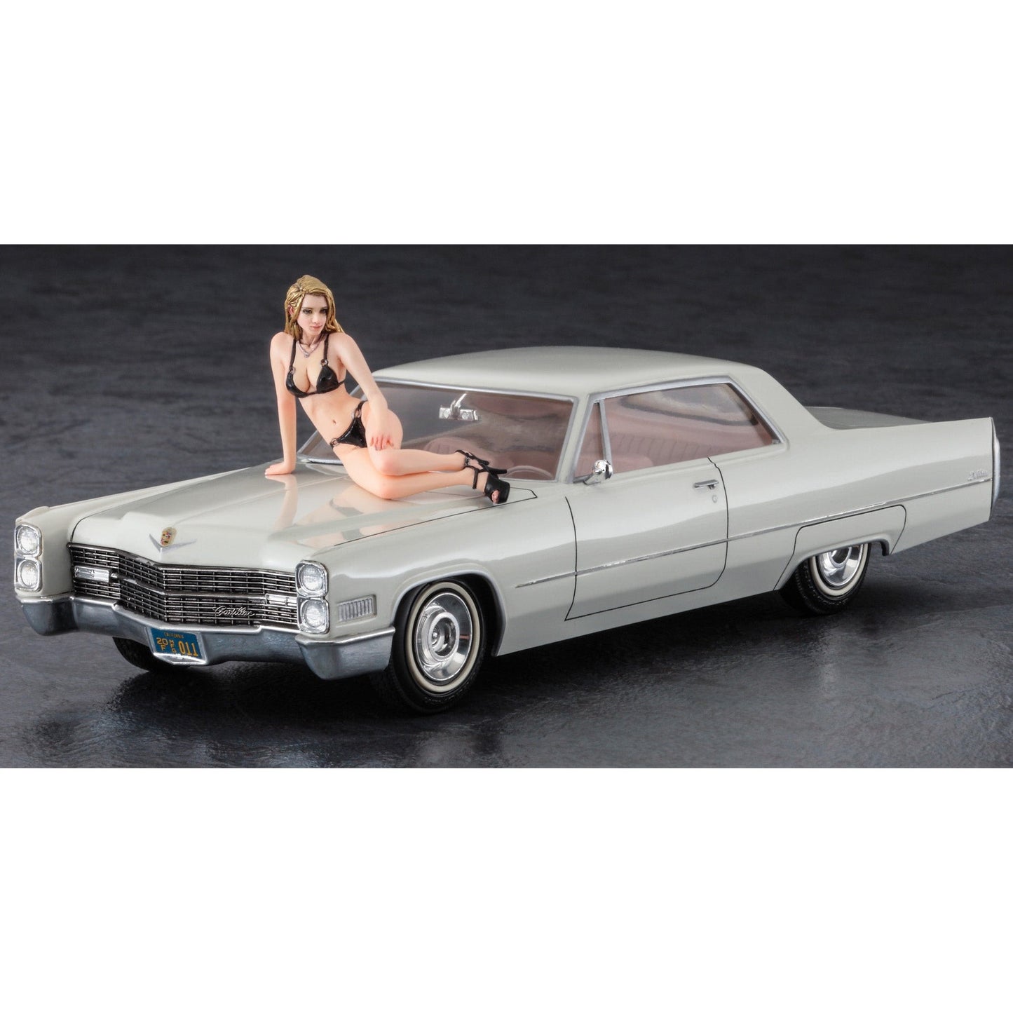 1/24 1966 AMERICAN COUPE TYPE C with BLOND GIRL'S FIGURE [LIMITED EDITION]
