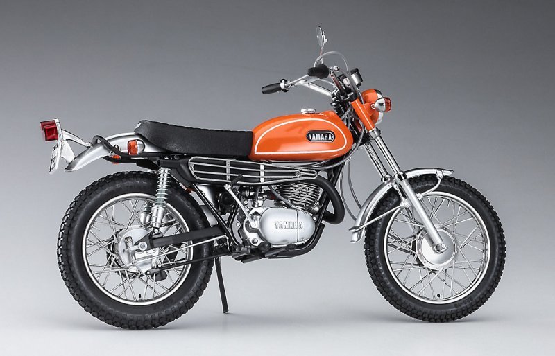 1/10 YAMAHA ENDURO DT250 MANDARIN ORANGE [LIMITED EDITION]