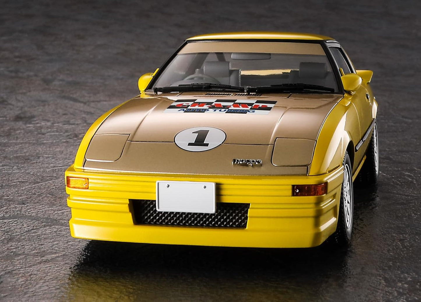 1/24 [MECHA-DOC] MAZDA SAVANNA CHAMP RX-7 Comics Version [LIMITED EDITION]