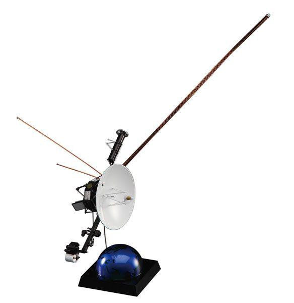1/48 Unmanned Space Probe VOYAGER with Mission Emblem Patch [LIMITED EDITION]