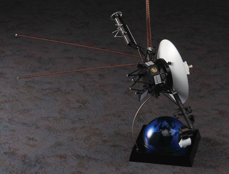 1/48 Unmanned Space Probe VOYAGER with Mission Emblem Patch [LIMITED EDITION]