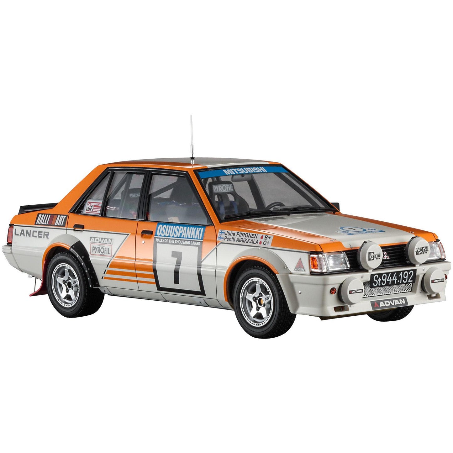 1/24 MITSUBISHI LANCER EX 2000 TURBO 1982 1000 LAKES RALLY DETAIL UP VERSION [LIMITED EDITION]
