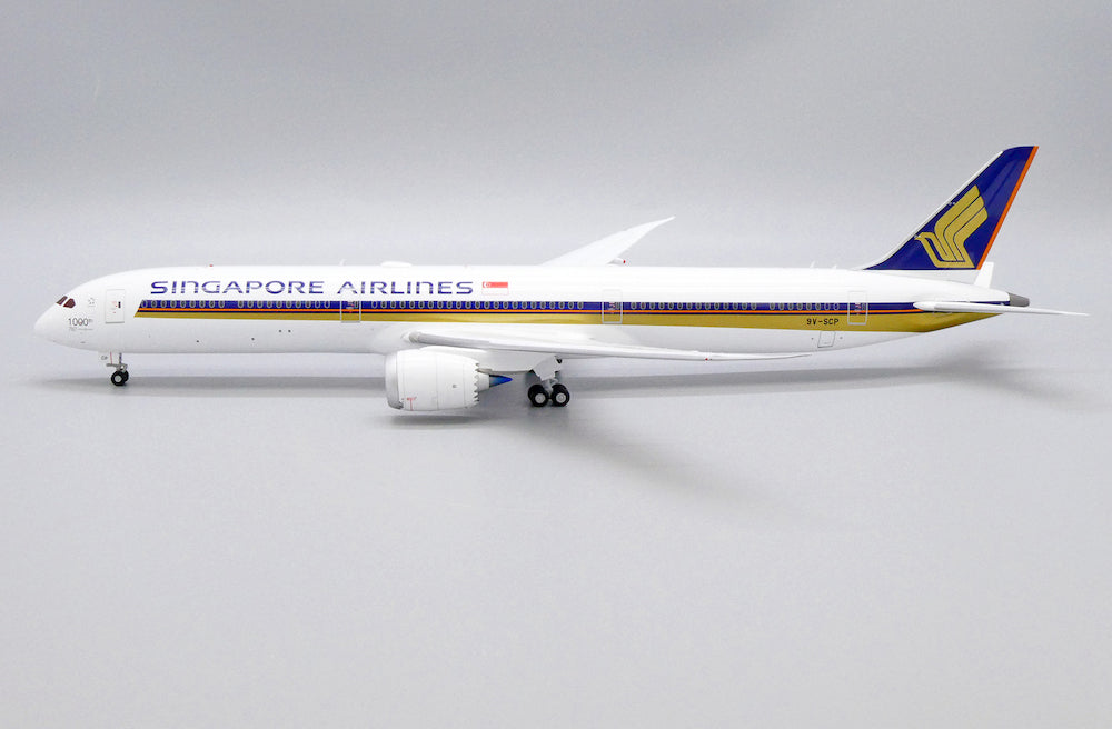 1/200 Singapore Airlines Boeing 787-10 9V-SCP  - 1000th 787 -