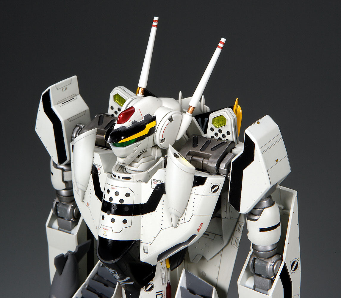 1/72 VF-0A/S BATTROID MACROSS ZERO