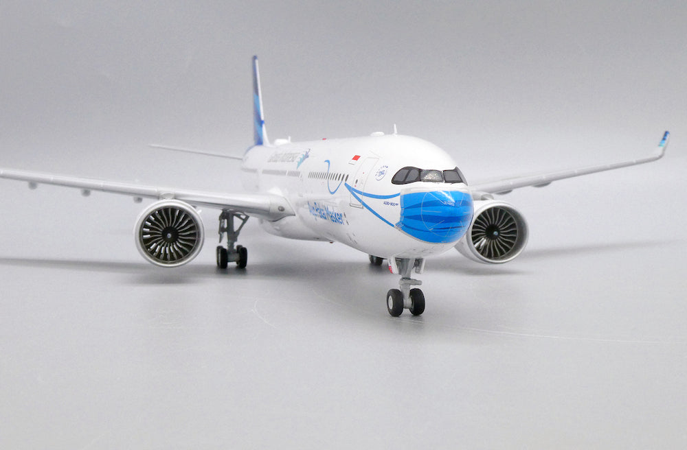 1/200 Garuda Indonesia Airbus A330-900neo PK-GHG  - Ayo Pakai Masker -