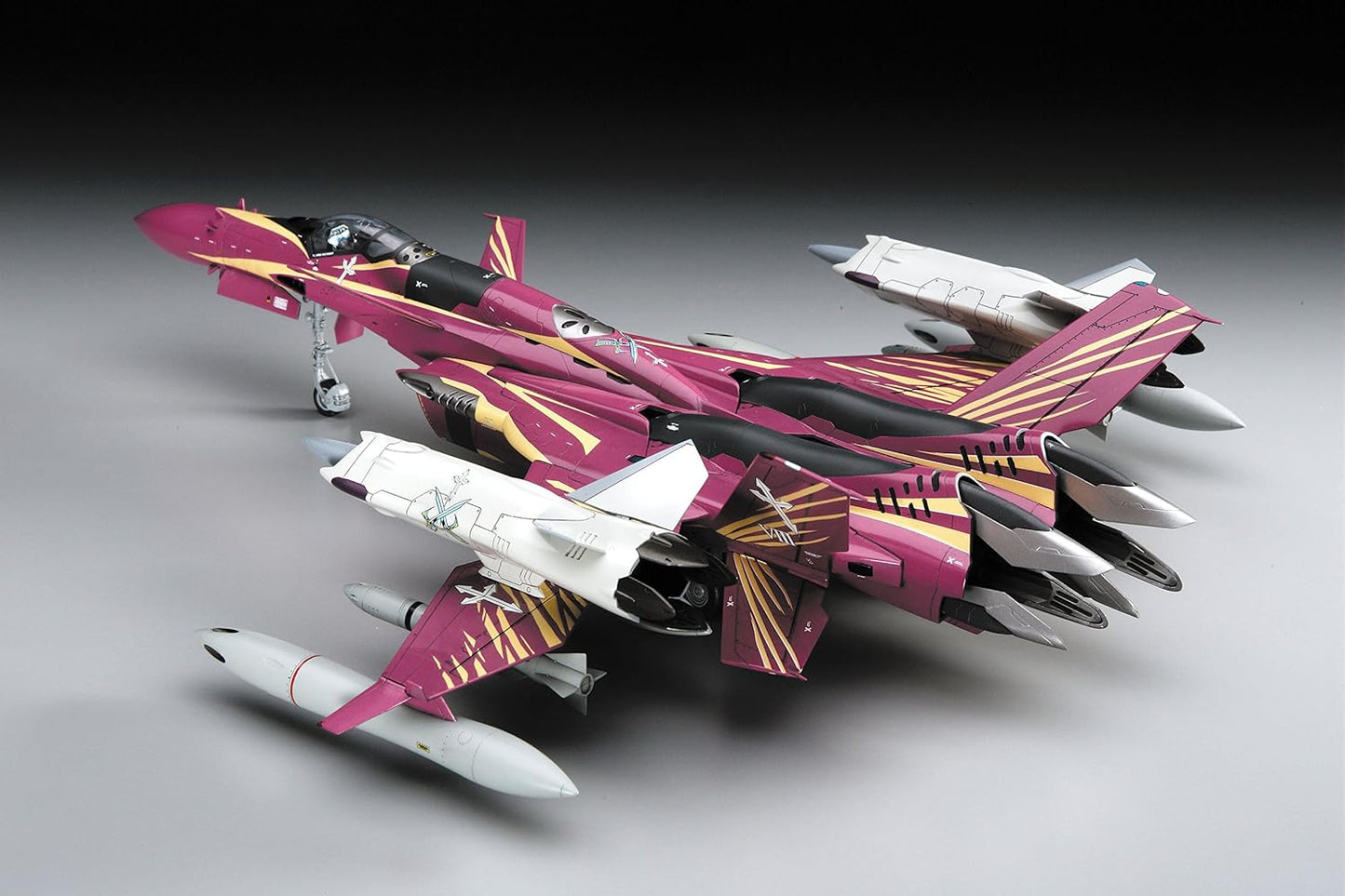 1/72 SV-51γ with Twinbooster MACROSS ZERO [LIMITED EDITION]