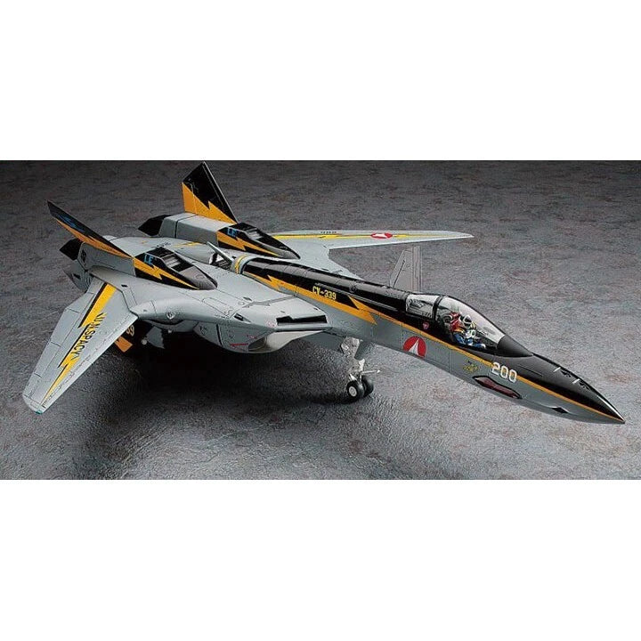 1/48 VF-19A SVF-569 LIGHNINGS MACROSS PLUS [LIMITED EDITION]
