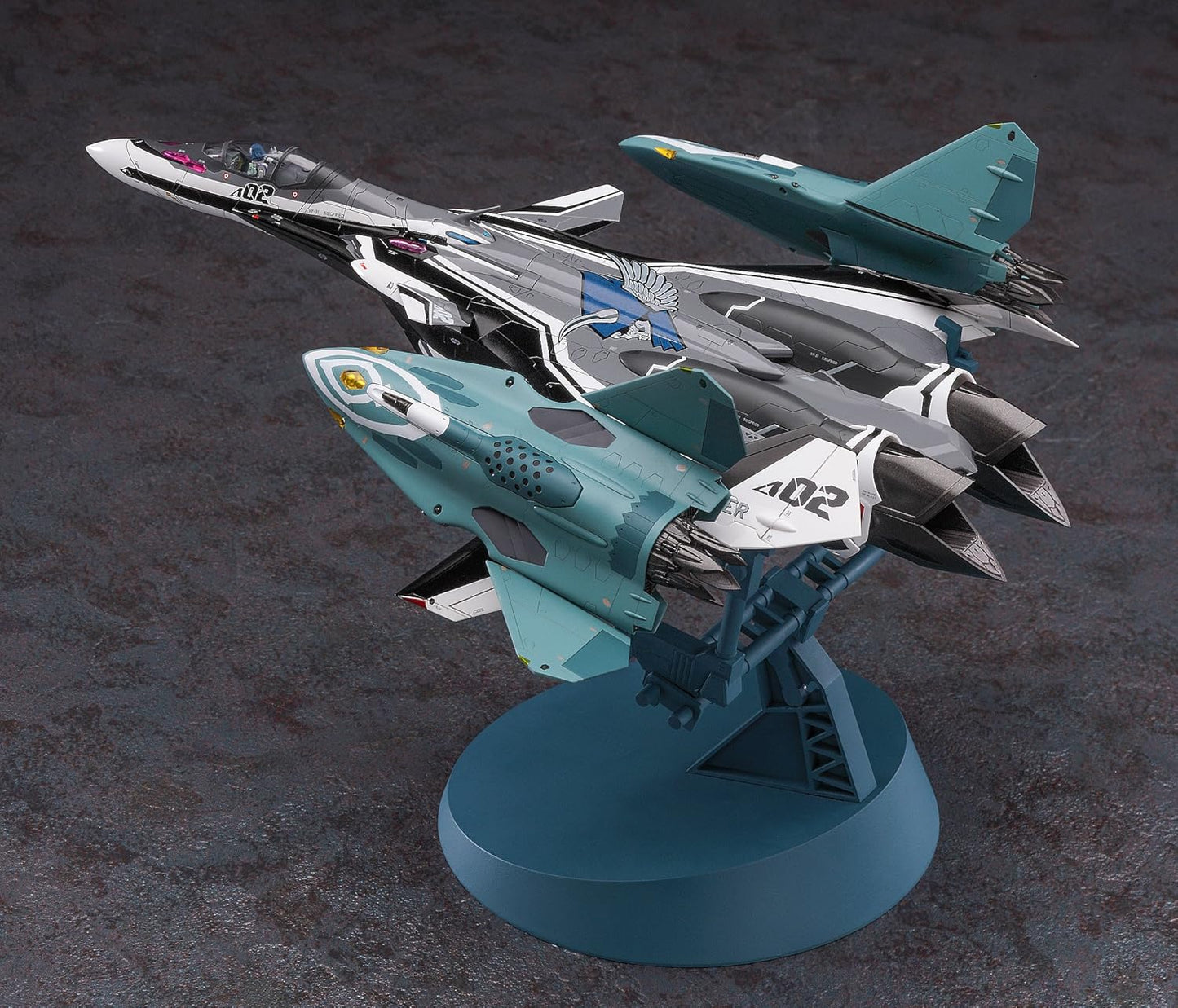 1/72 VF-31F SIEGFRIED Messer/Hayate with LILLDRAKEN Macross Delta The Movie (Stand Included) [LIMITED EDITION]