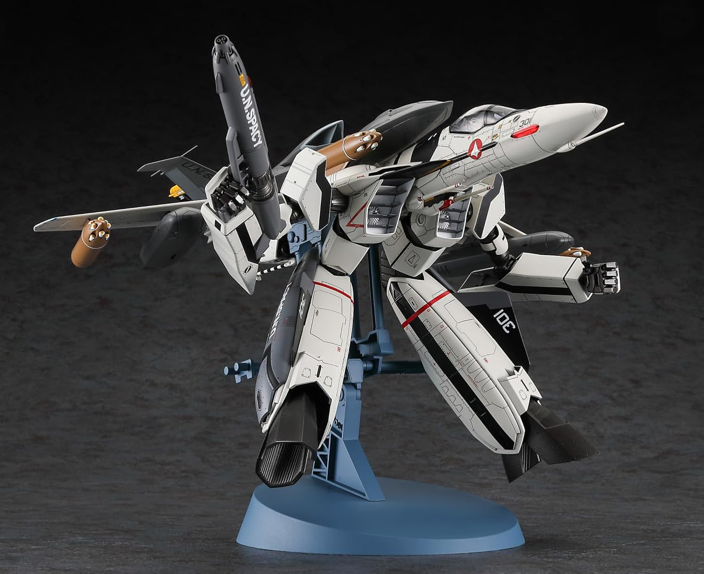 1/72 VF-0S GERWALK with GHOST MACROSS ZERO