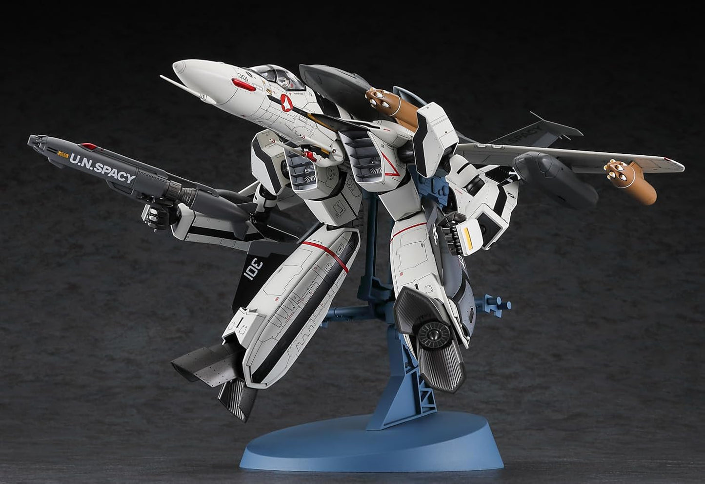 1/72 VF-0S GERWALK with GHOST MACROSS ZERO