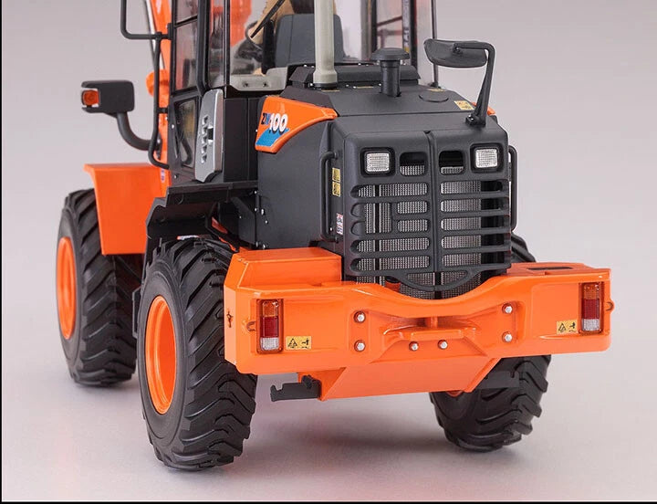 1/35 HITACHI WHEEL LOADER ZW100-6