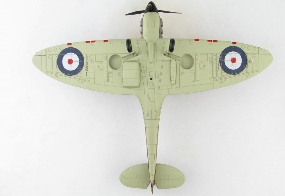 1/48 Spitfire Mk.I  - Battle of Britain -  N3162/EB-G flown by P/O Eric Lock No.41 Squadron RAF Ho