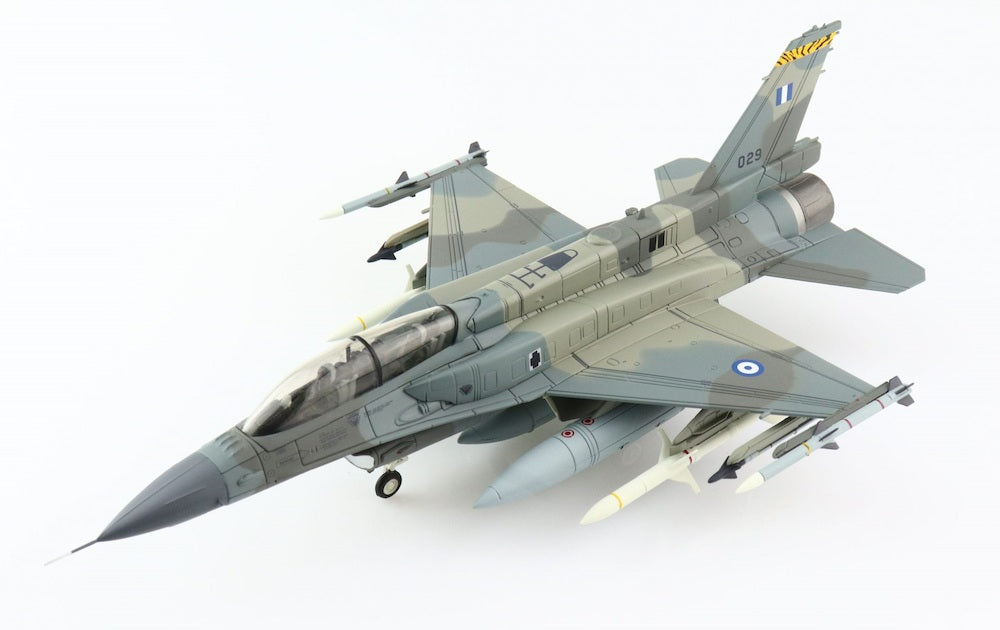 1/72 Lockheed F-16D 029 335 Mira Hellenic Air Force Nov 2017