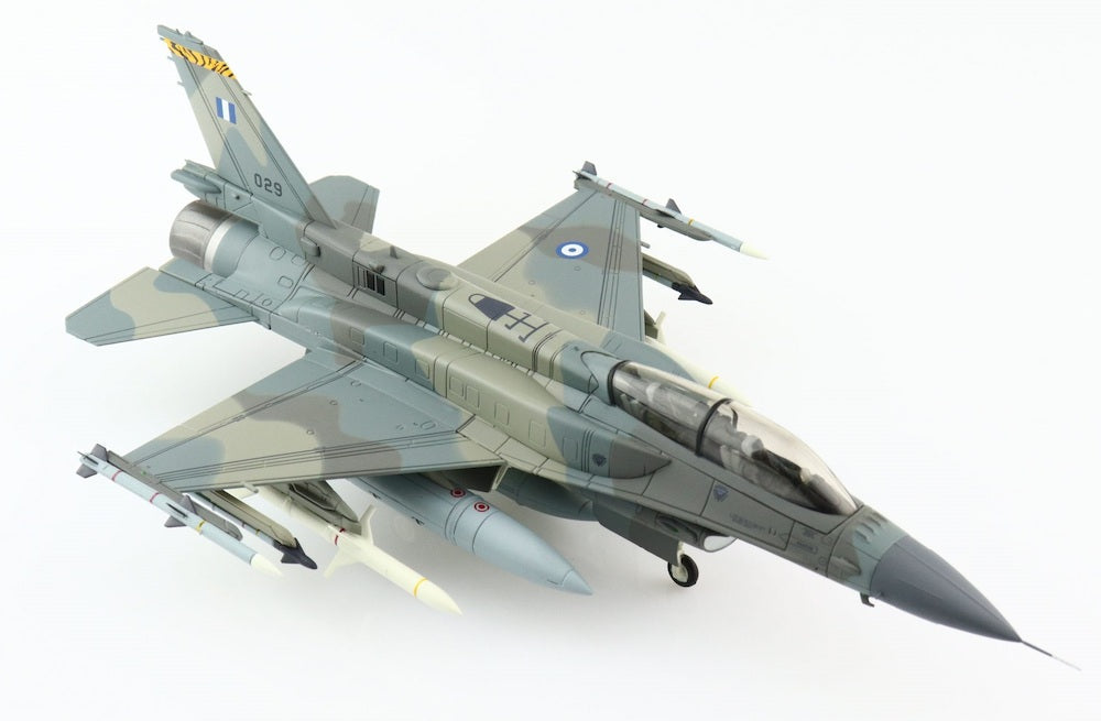 1/72 Lockheed F-16D 029 335 Mira Hellenic Air Force Nov 2017